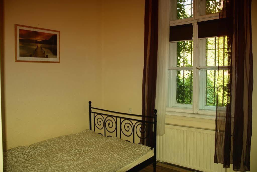 Hostel Krakowskie Klimaty Exterior photo